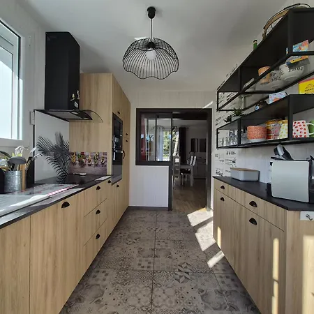 Maison Renovee Et Jardin Clos - 8 Pers. - Fr-1-364-188 * Saint-Brevin-les-Pins